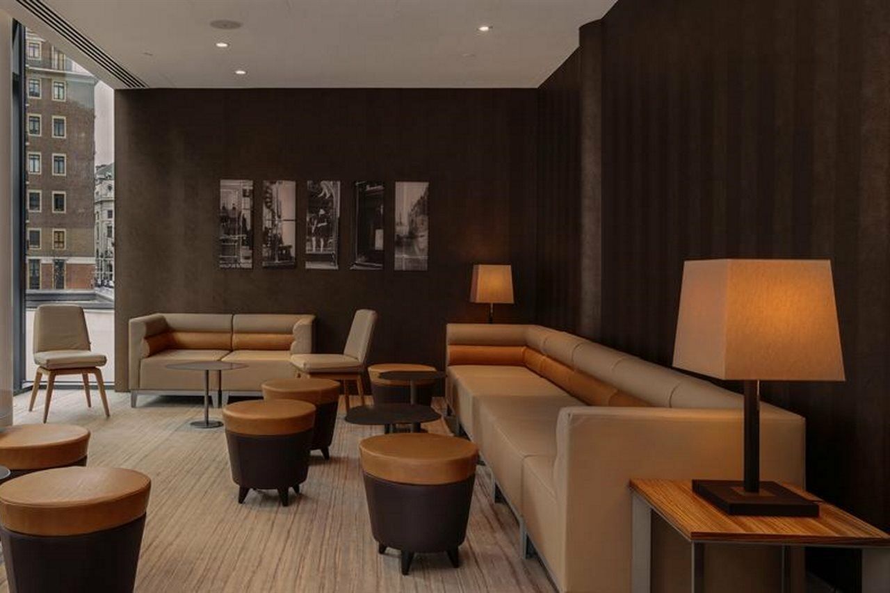 Hotel The Westminster London, Curio Collection By Hilton London